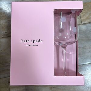 Kate Spade Pearl Place Etched Wine Glasses Set of Four!